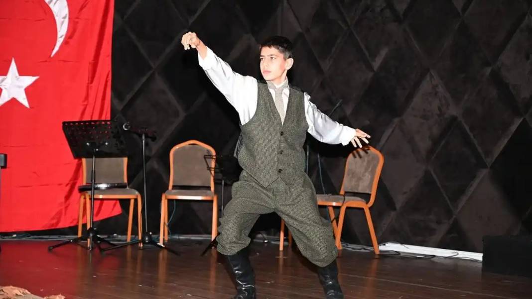 Kemer’de 10 Kasım Töreni: Atatürk Ebediyete Uğurlanışının 87’nci Yılında Anıldı 11